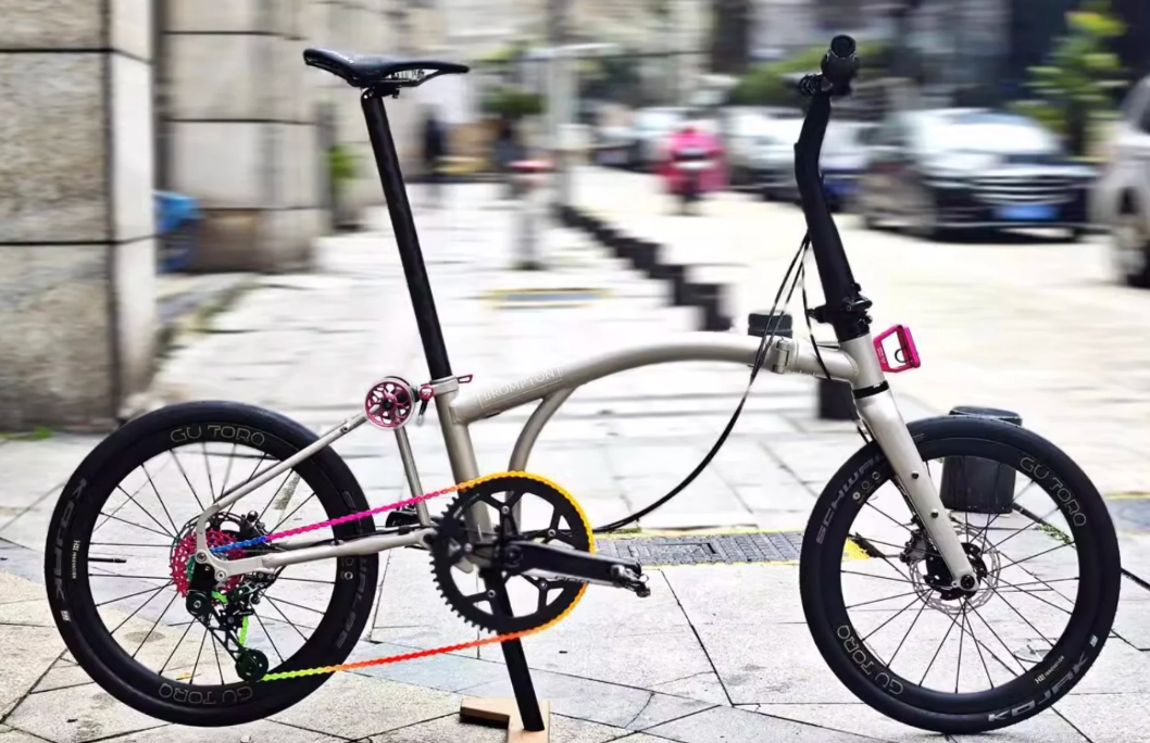 H&H 406 Carbon wheel set